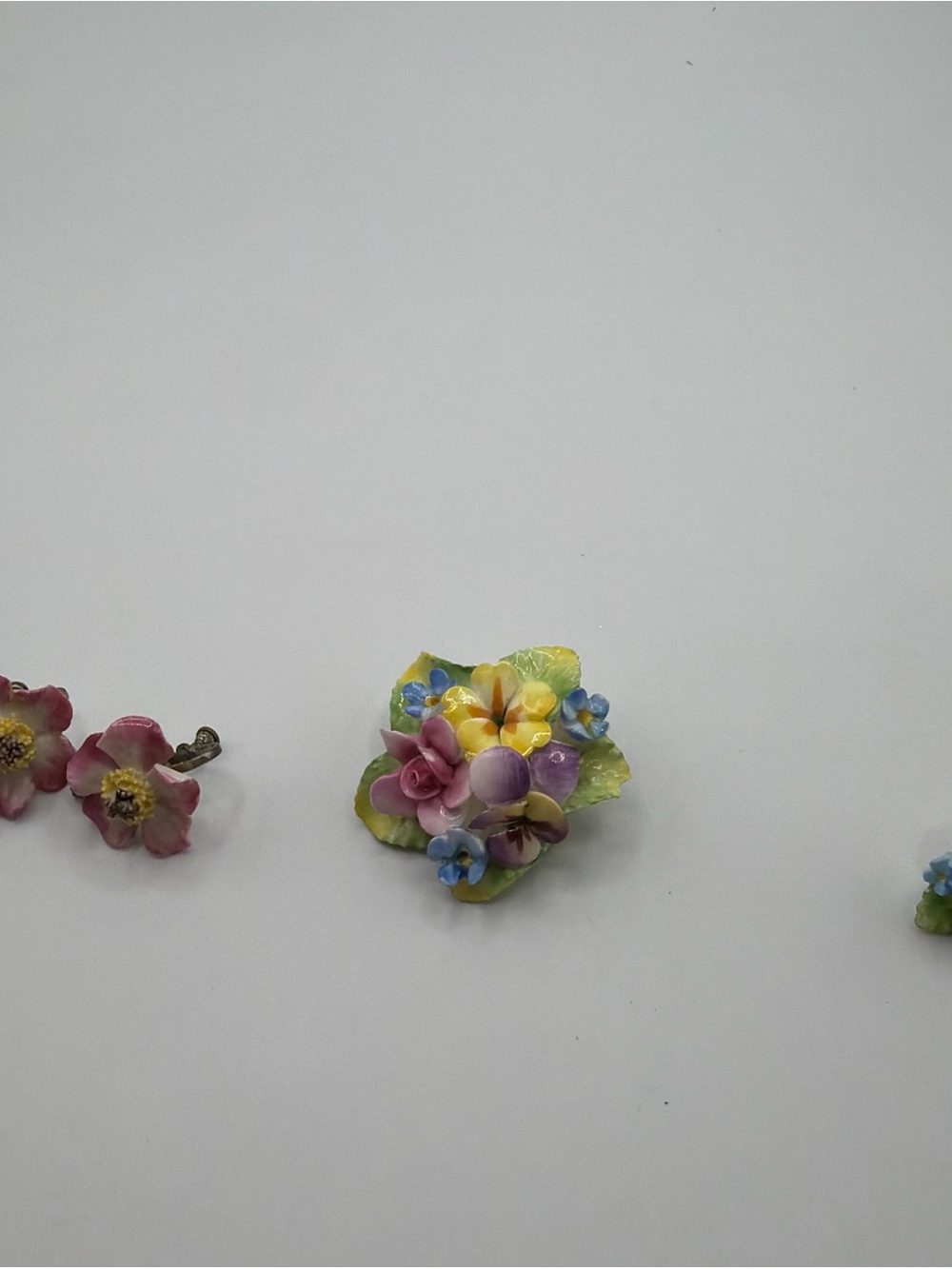 Vintage Artone China Bone China Pansy Violet Rose Brooch Pin & 2 Pairs Earrings